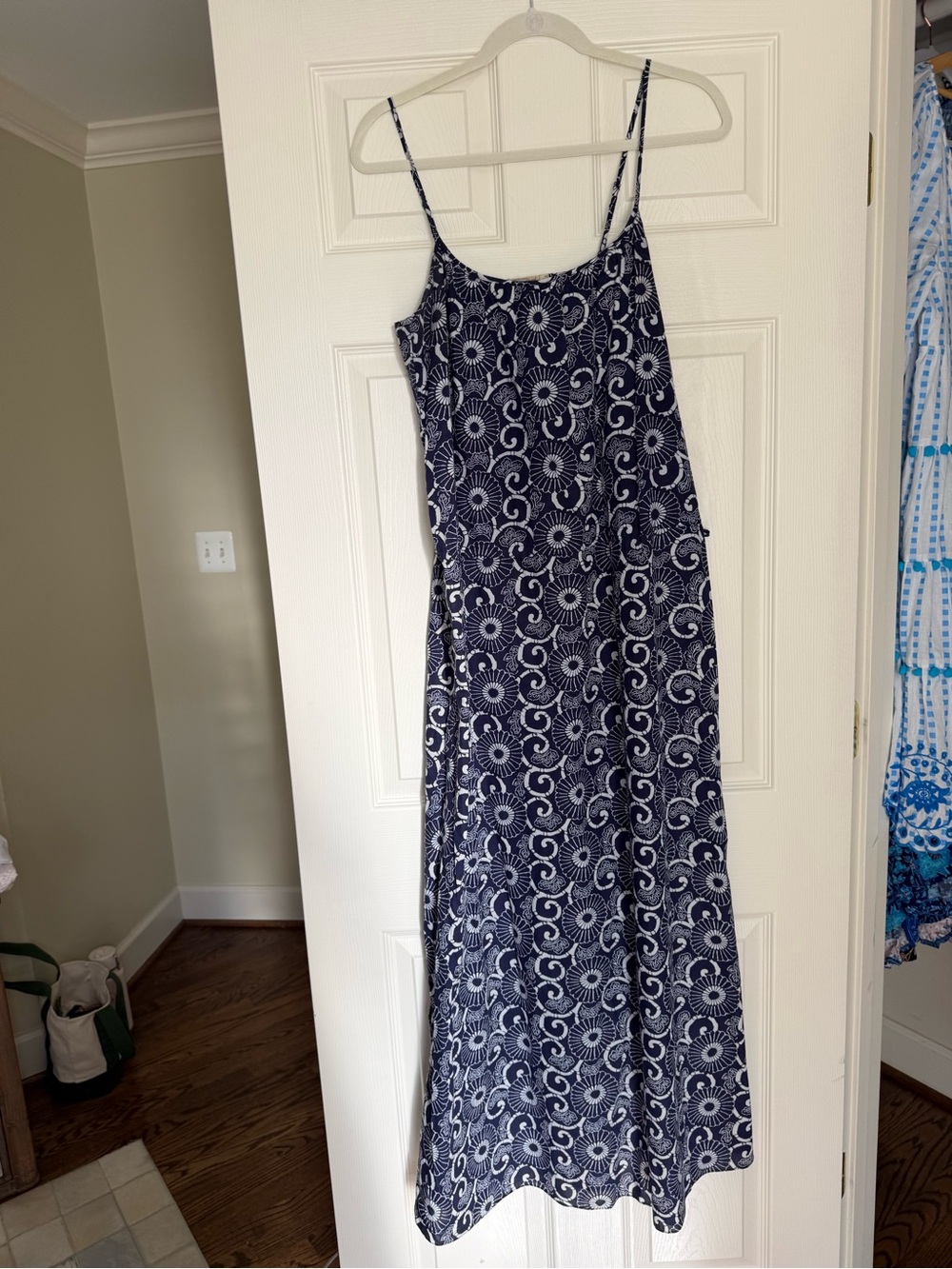 Faherty Navy and White Printed Maxi Dress